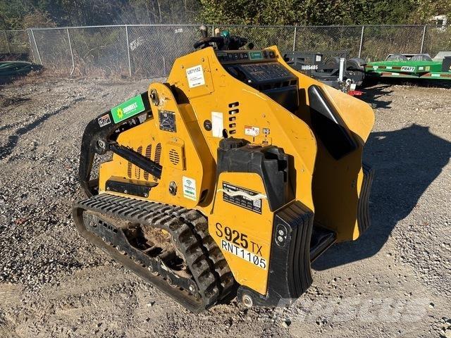 Vermeer S925TX Skid steer loaders