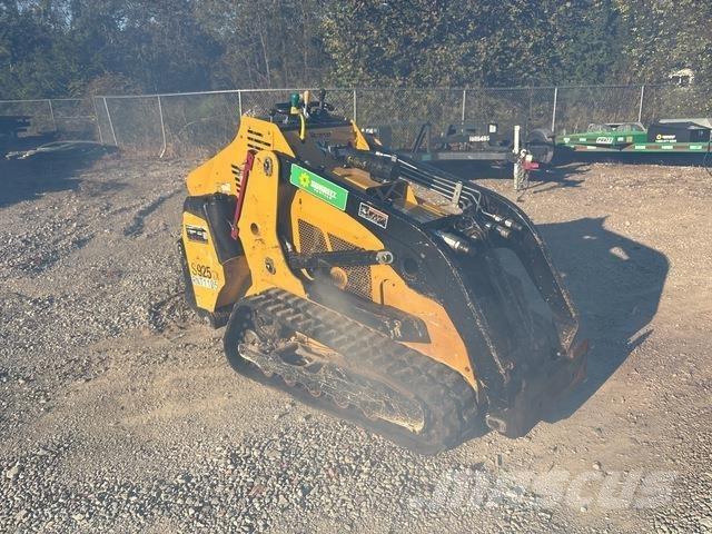 Vermeer S925TX Skid steer loaders