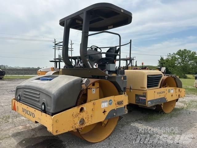 Volvo DD-138HF Twin drum rollers