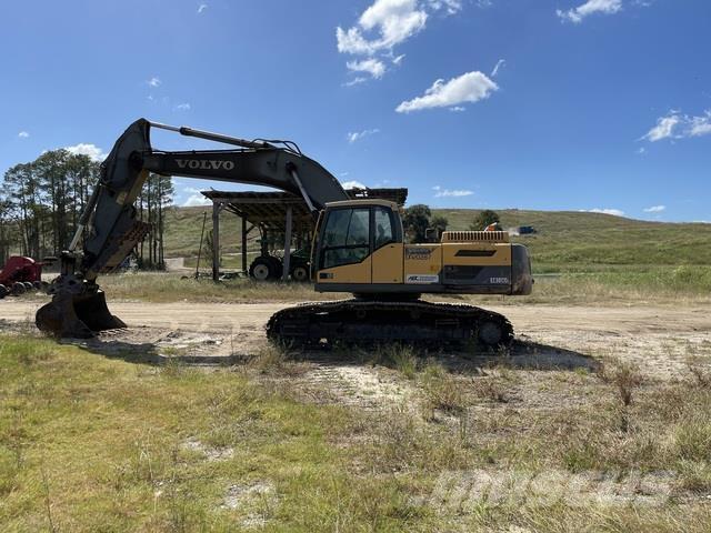 Volvo EC300DL Crawler excavators