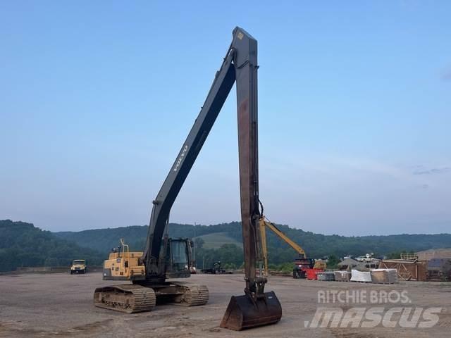 Volvo EC300DLR Crawler excavators
