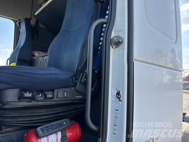 Volvo FH480 Tractor Units