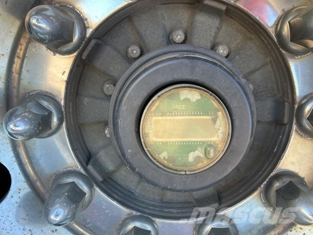 Volvo FM13 Tipper trucks