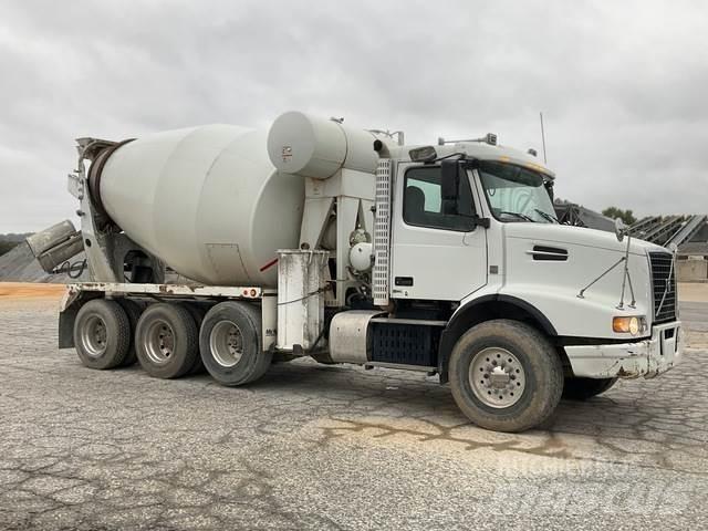 Volvo VHD Other trucks
