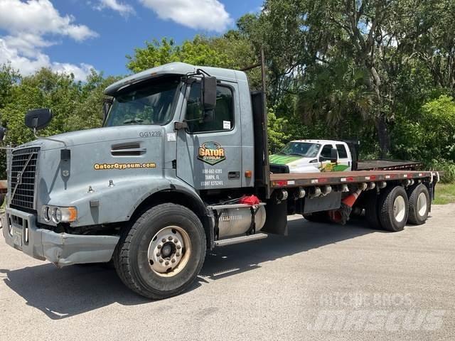 Volvo VHD Flatbed / Dropside trucks