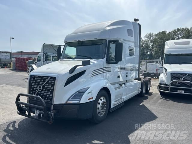 Volvo VNL Tractor Units