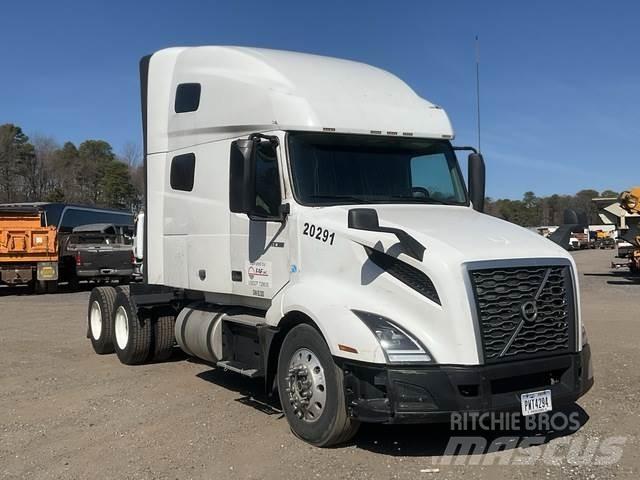 Volvo VNL Tractor Units
