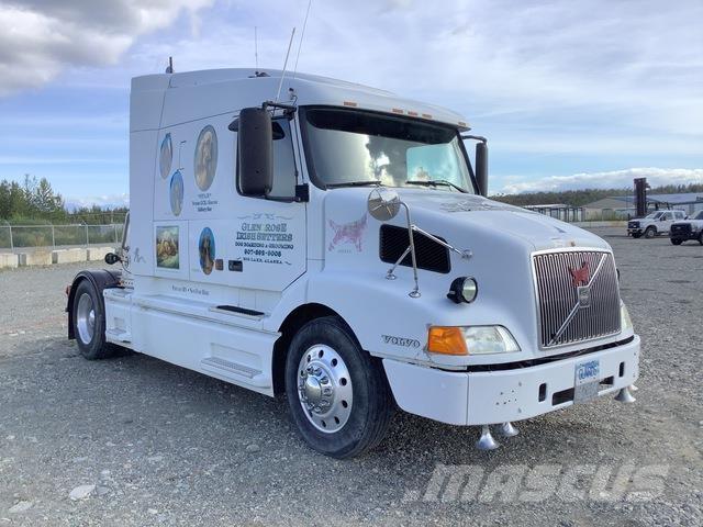 Volvo VNL Construction - Others