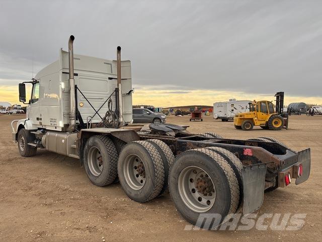 Volvo VNL Tractor Units