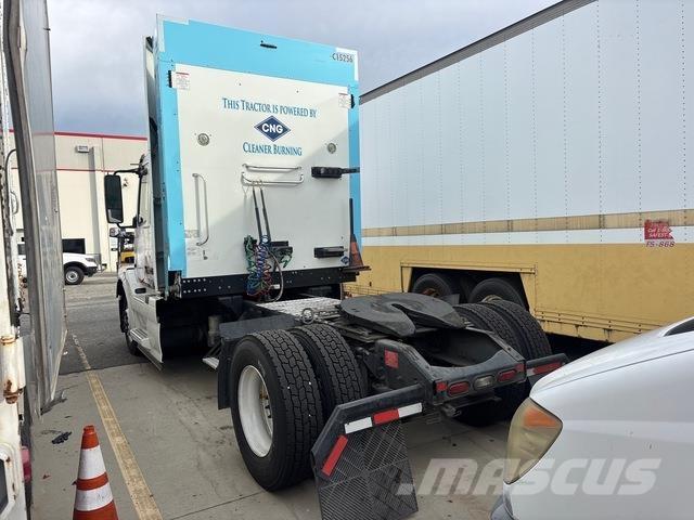 Volvo VNL Tractor Units