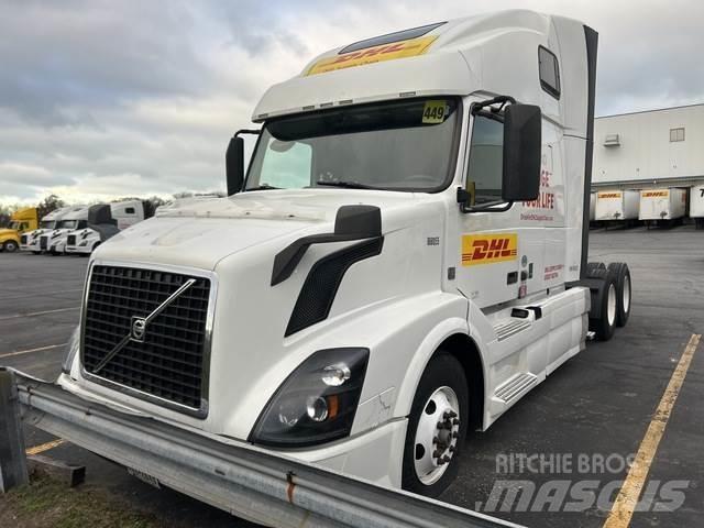 Volvo VNL670 Tractor Units