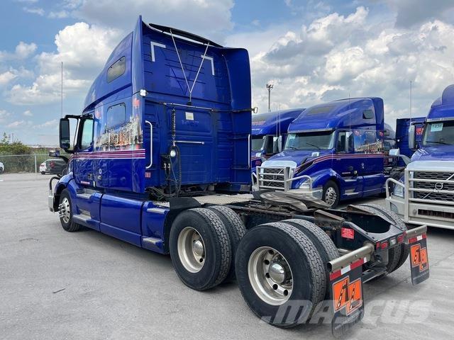 Volvo VNL760 Tractor Units