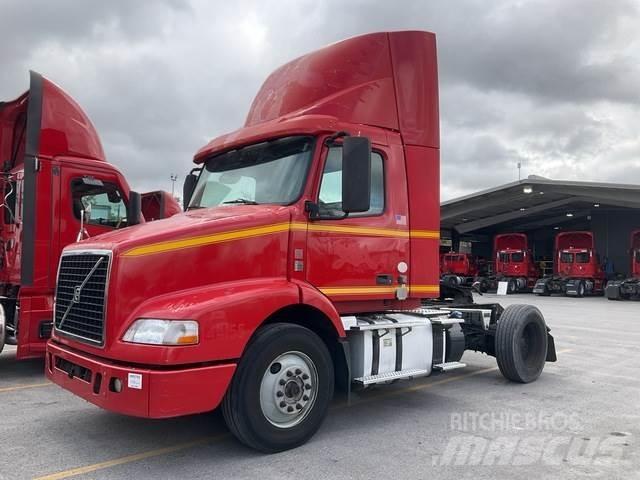 Volvo VNM Tractor Units