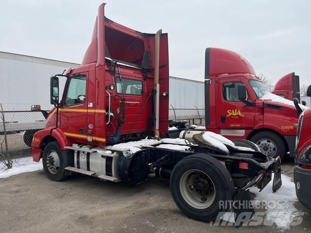 Volvo VNM Tractor Units
