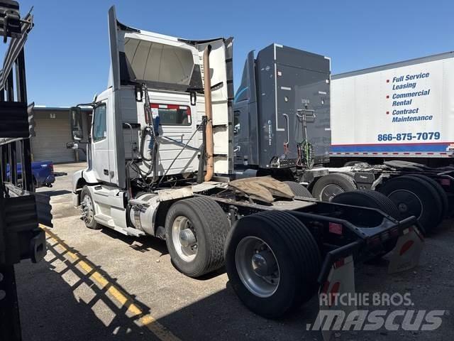 Volvo VNM Tractor Units