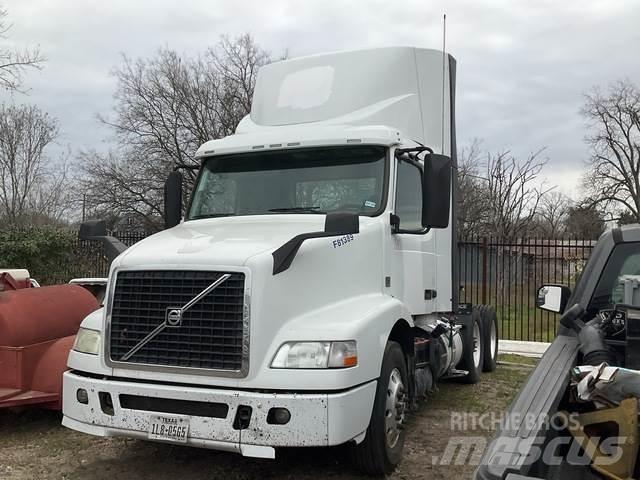 Volvo VNM Tractor Units