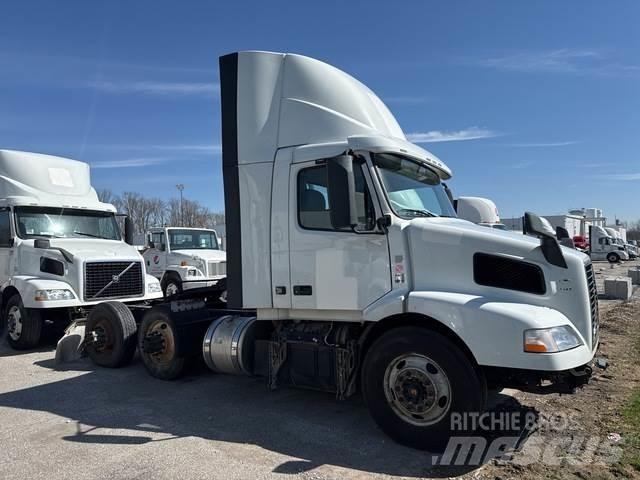 Volvo VNM Tractor Units