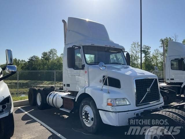 Volvo VNM Tractor Units