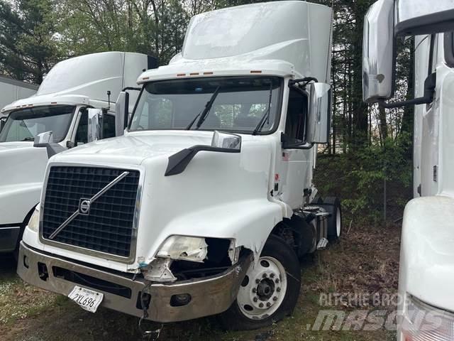 Volvo VNM Tractor Units