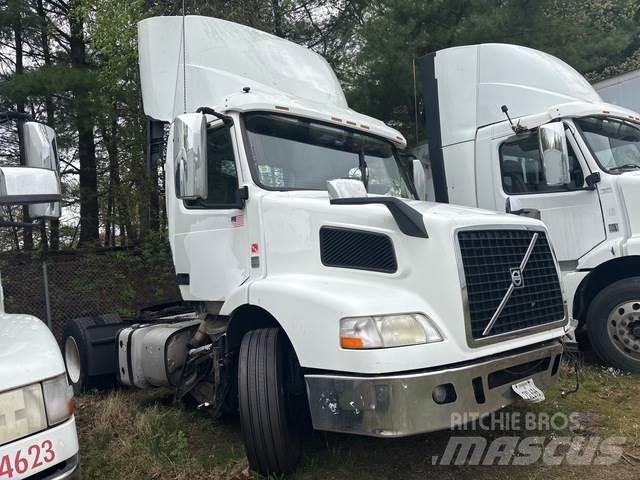 Volvo VNM Tractor Units