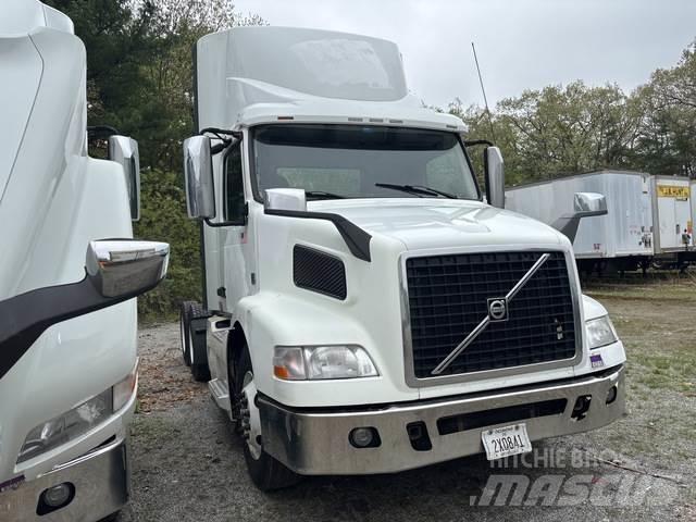 Volvo VNM Tractor Units