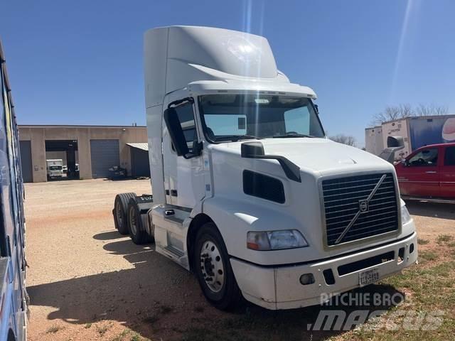 Volvo VNM Tractor Units