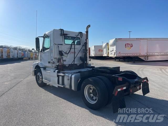 Volvo VNM Tractor Units