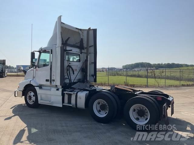 Volvo VNM Tractor Units