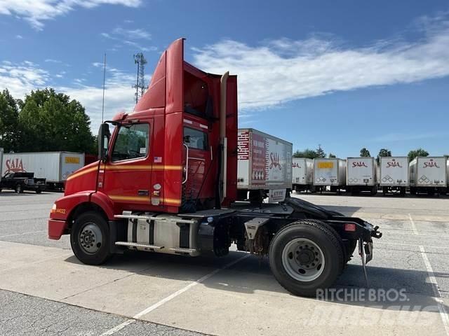Volvo VNM Tractor Units