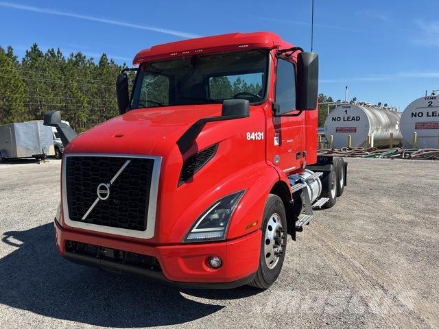 Volvo VNR Tractor Units