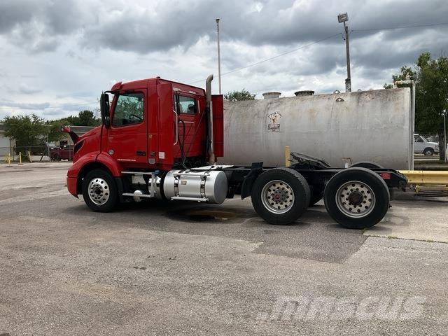 Volvo VNR Tractor Units