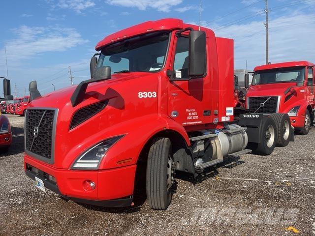 Volvo VNR Tractor Units