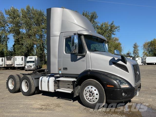 Volvo VNR 300 Tractor Units