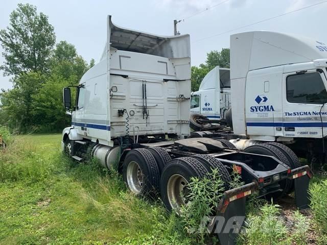 Volvo VNR64T Tractor Units