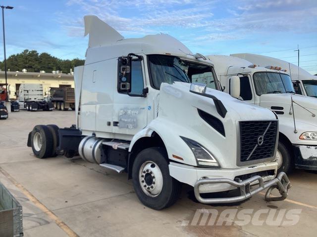 Volvo VNR64T Tractor Units