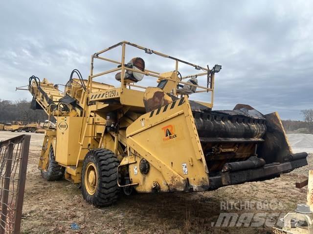 Weiler E1250A Material transport vehicles