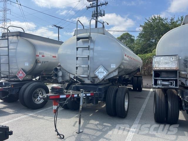  Weld-it Tanker trailers