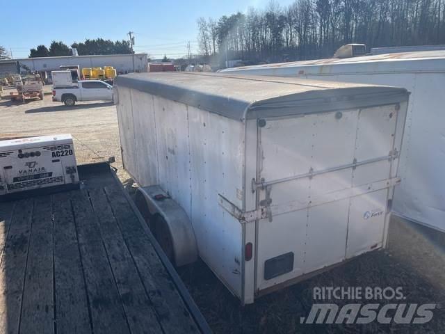 Wells Cargo  Box body trailers