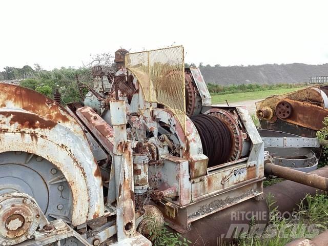  Winch Winches