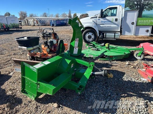 Woods SB74C Snow throwers