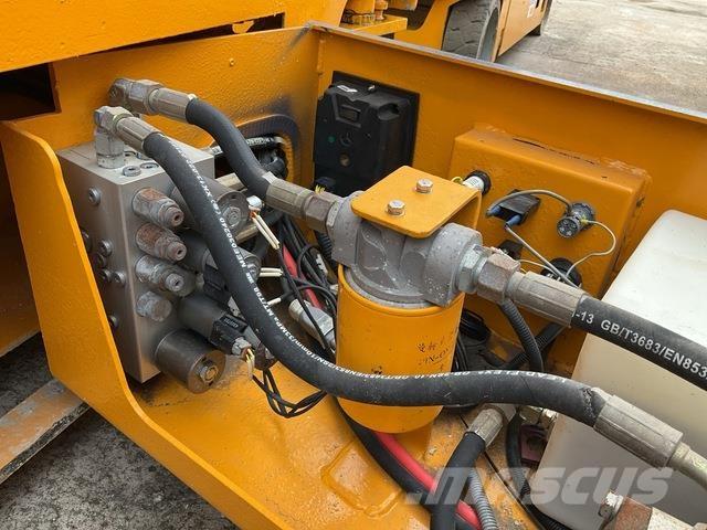 XCMG GTJZ1012 Scissor lifts