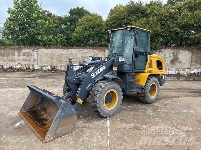 XCMG XC918HST Wheel loaders