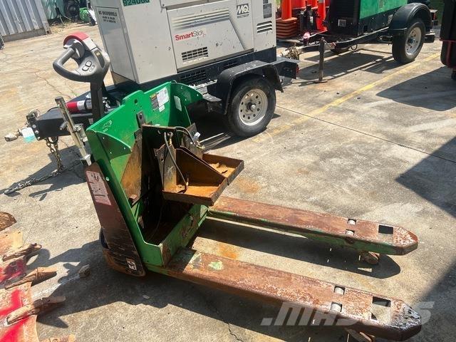 Yale MPB045VG Hand pallet truck