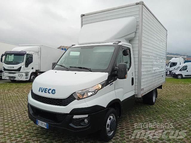 Iveco 35C13 Box body trucks