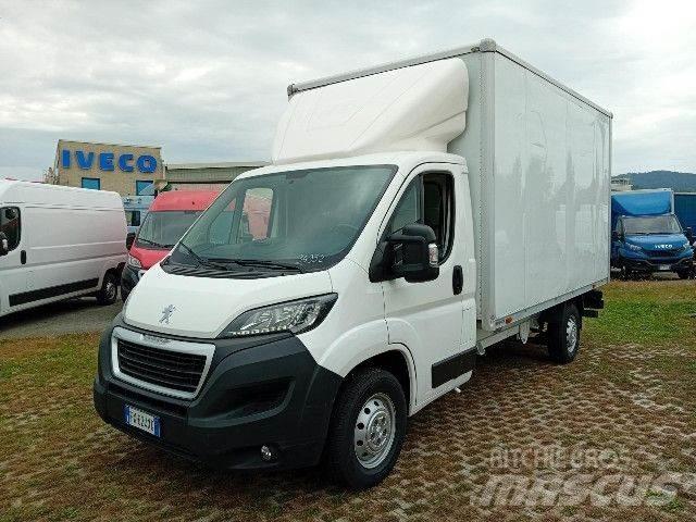 Peugeot BOXER Box body trucks