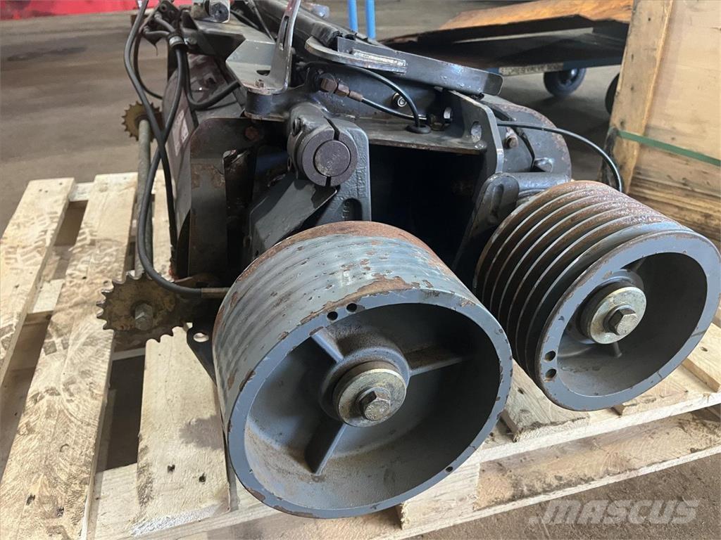 CLAAS CORN CRACKER Agriculture - Others