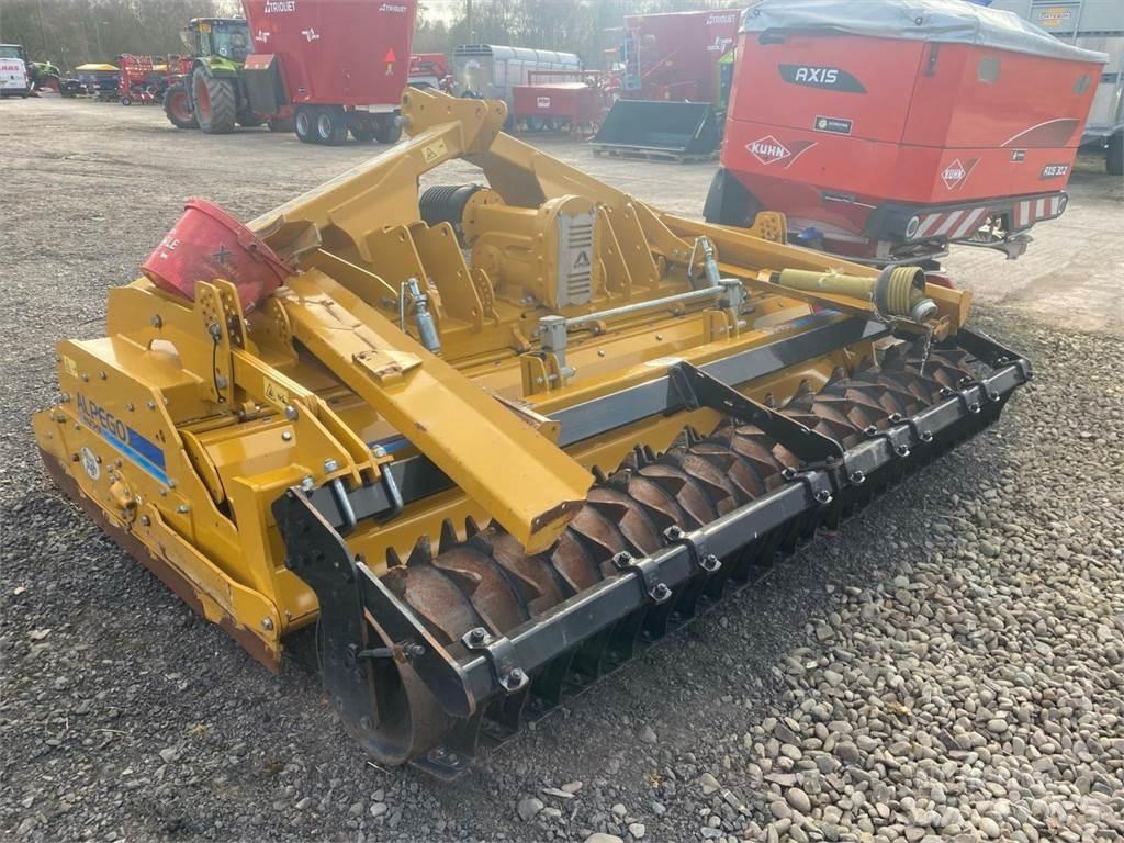  Misc. USED IZ-300 Other tillage machines and accessories