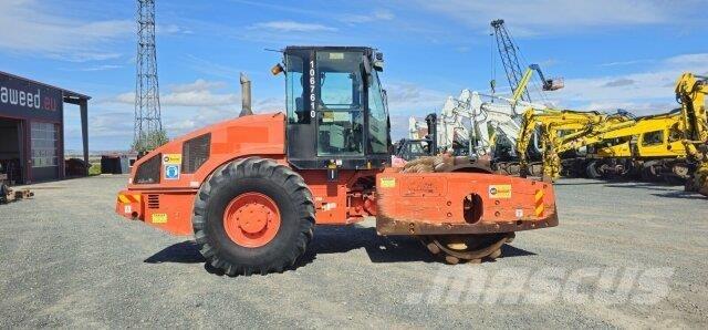 CAT CP 74 Walzenzug / CS Other trucks
