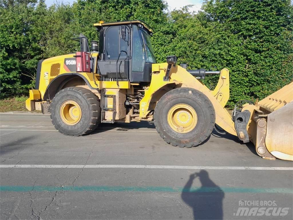 CAT 950M Wheel loaders