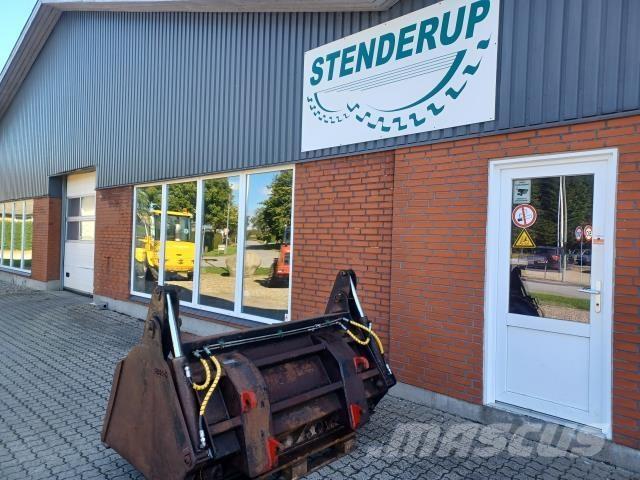  4 I EEN SKOVL Buckets